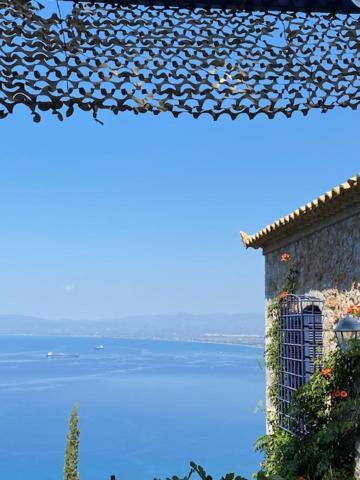 The Villa Of Blues Каламата Экстерьер фото